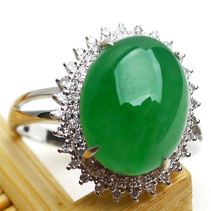 [收藏级]18k豪镶阳绿 大蛋面戒指 天然缅甸a货翡翠 3.18g