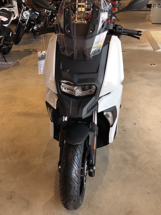 宝马C400X踏板摩托车到店，欢迎订购 1520828608