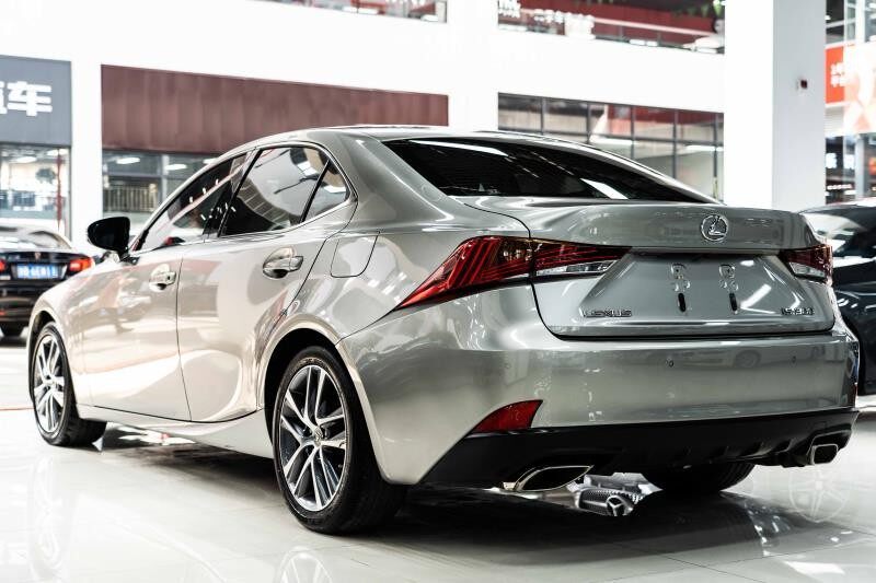 2017年上牌 雷克萨斯is300