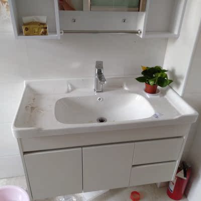 真实使用揭秘,不看后悔,YING鹰卫浴实木浴室柜怎么样。