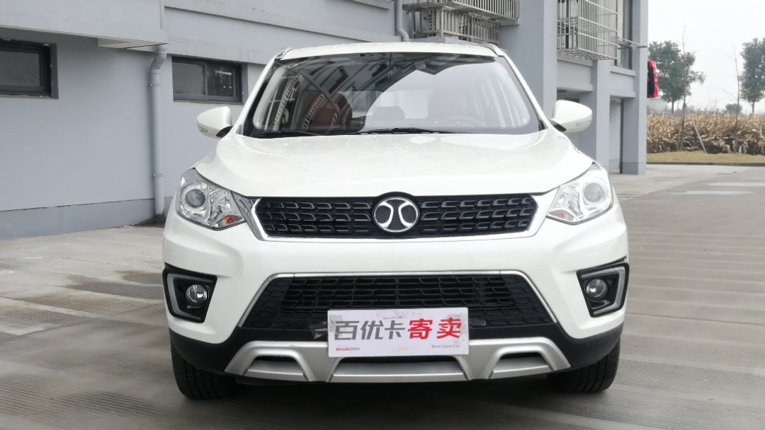 北汽绅宝2016款 绅宝x35 1.5l 自动豪华版 百优卡宁波