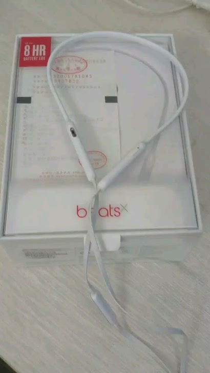 BeatsX耳机9成新