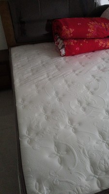 使用一年反馈:宇兰乳胶床垫怎么样?上档次吗?