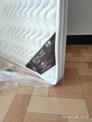 大家谈谈大家看清kissdream乳胶床垫怎么样，是哪国牌子？天然的吗？