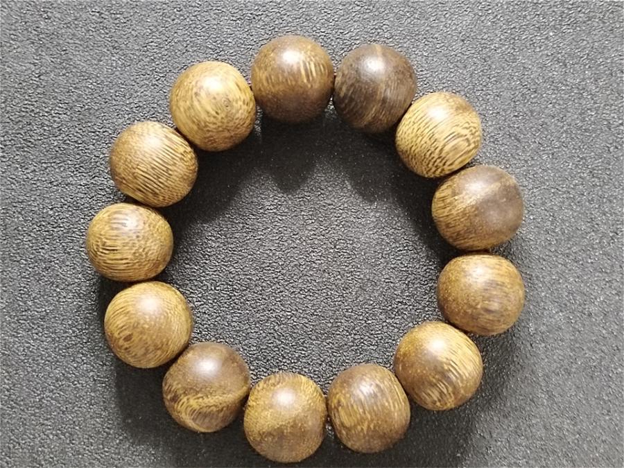 sa1962西马虎皮沉香手串,重约27克 - 司法拍卖 - 阿里资产