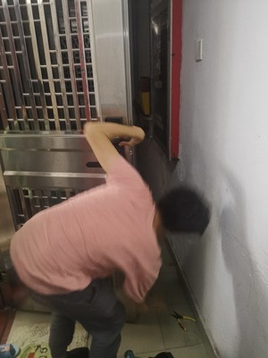 解说评价剖析说说德施曼小嘀T11指纹锁怎么样，好不好用呢？