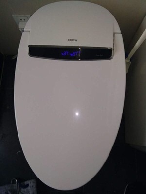 如何评价实话分享：mopo智能马桶怎么样，四口之家用着方便吗？