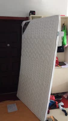 【揭秘】真实说下雅兰乳胶床垫怎么样，是天然的吗？真的有味道吗