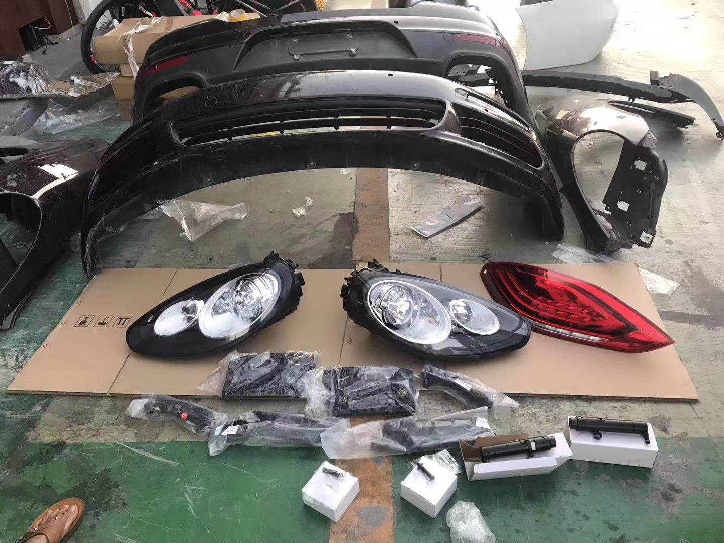 怎么辨别XT5大灯拆车件