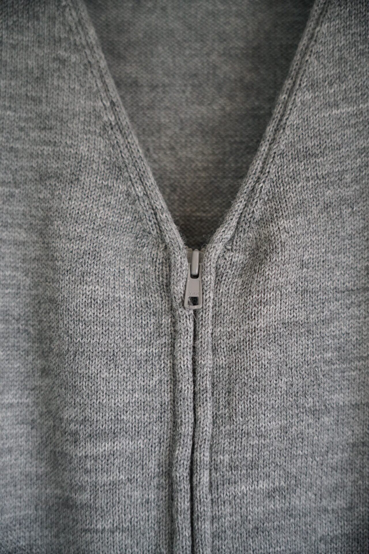 Yohji Yamamoto 06 AW Green Sleeve Zip Sweater — back