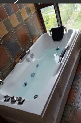 达尔文6001独立式人造石浴缸好用吗?斜躺能浸泡整个身体吗?