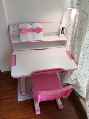 童画林儿童升降小学生学习桌写字桌好不好?桌子质量怎么样?