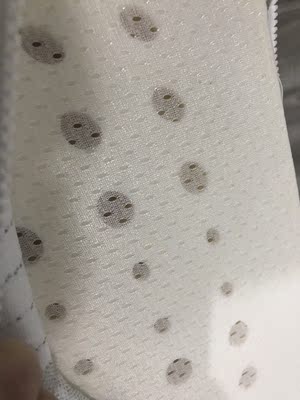 讨论慕思床垫有味道吗，价格多少钱的？质量很差是真的吗？