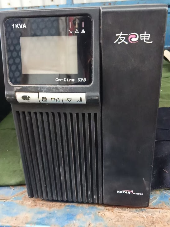 友电ups1000w,外接电瓶36vdc2个