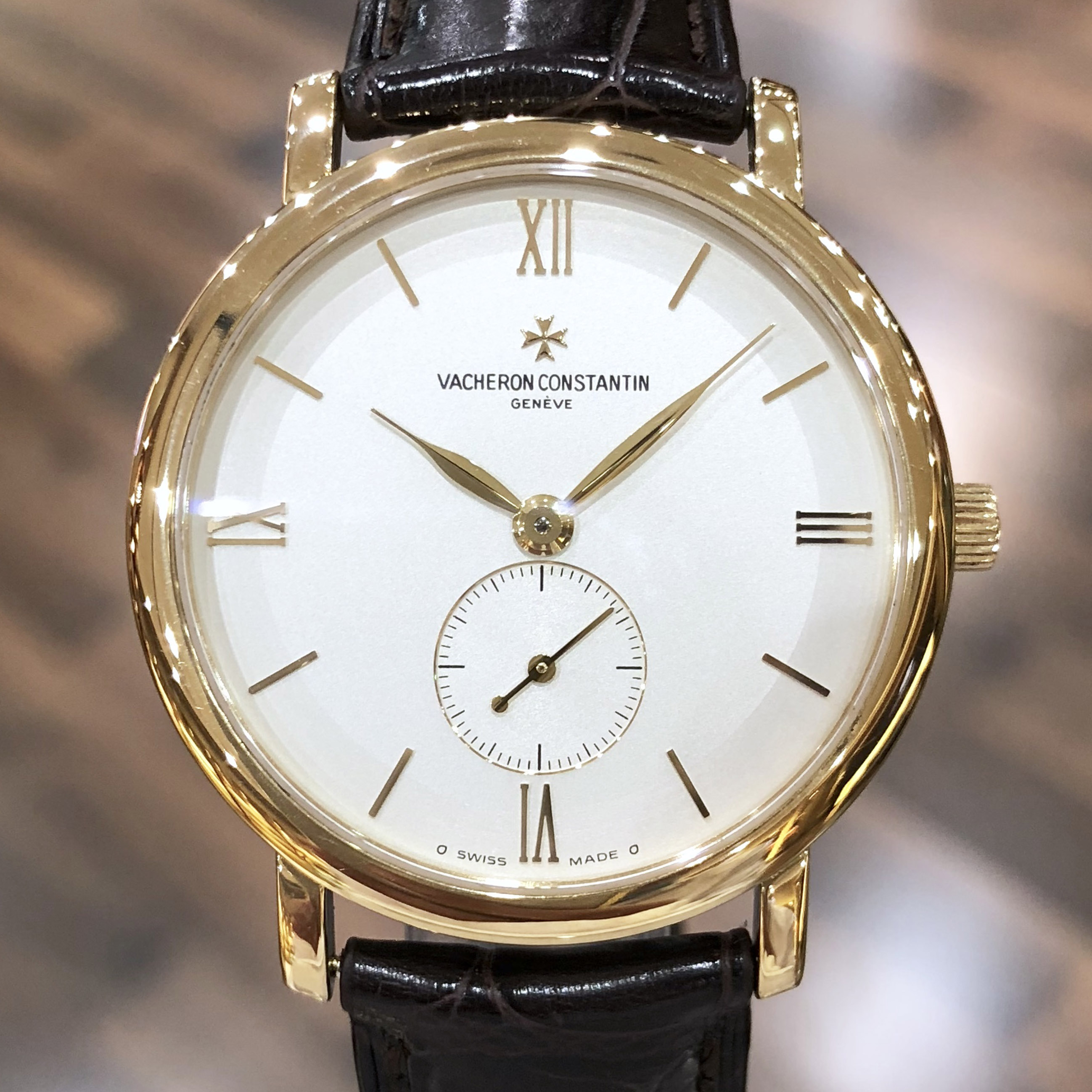 [免费送检][9.5新]江诗丹顿男士腕表传承系列18k黄金手动机械手表