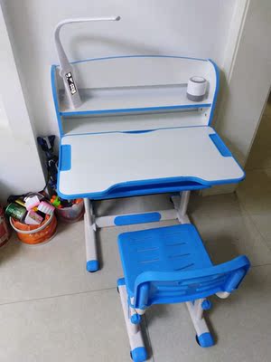 刚上小学用帕默升降实木儿童学习桌椅怎么样?需要散味道吗?