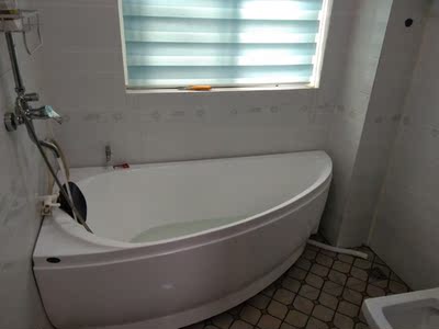 发个贴子，问下埃飞灵独立式亚克力浴缸质量怎么样?