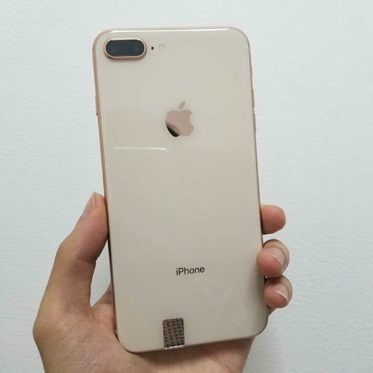 原装iPhone8plus苹果8p/8代有锁三网通手机