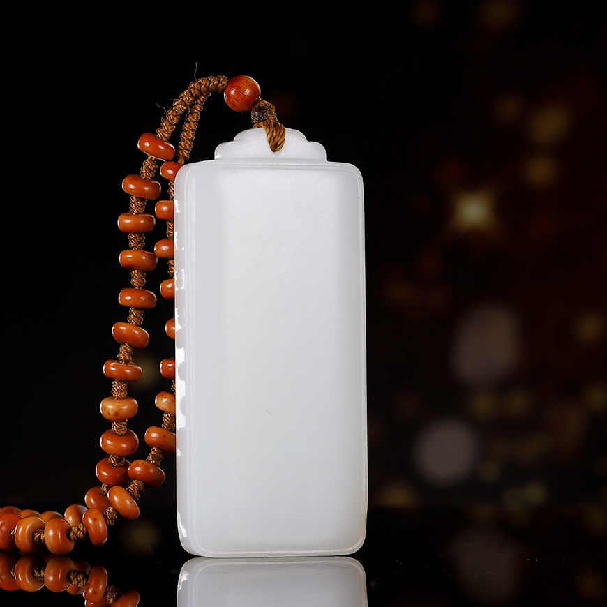 省级玉雕大师仝杰作品新疆和田玉籽料平安无事牌男女款挂件44克g2