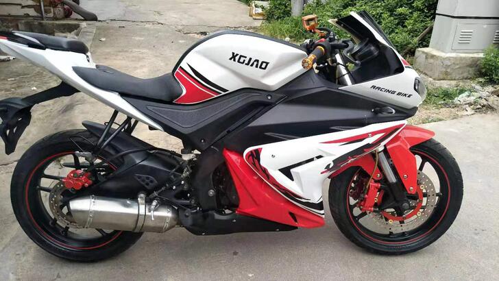 雅马哈r6款跑车,新感觉双杠油冷250cc,二手摩托车精品车