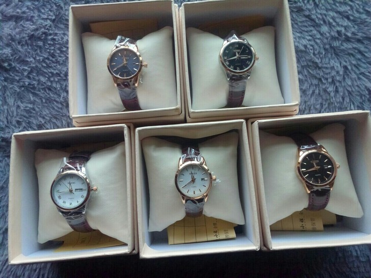 专柜正品，欧利时牌，高档女生手表，石英表。质量非常看。实物好