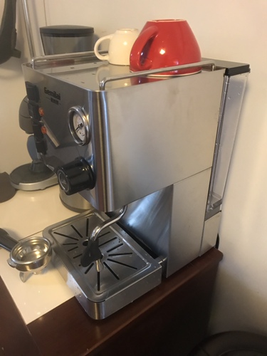 【感受】格米莱咖啡机意式半自动家用水泵crm3007c质量好吗怎么样?