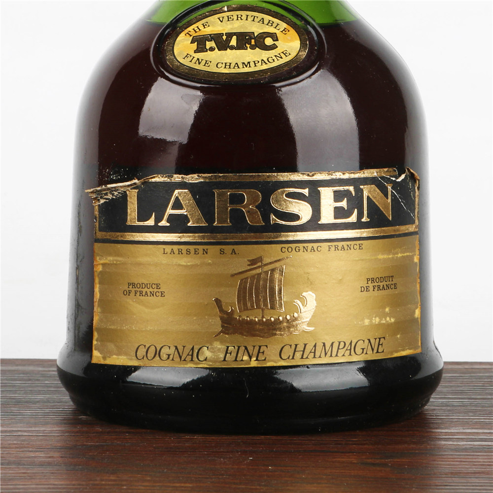 27.80年代法国拉森干邑白兰地40度700ml老酒拍卖
