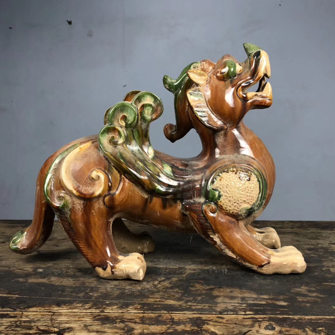 b唐三彩貔貅 造型威武雄壮招财进宝 怀旧老物件