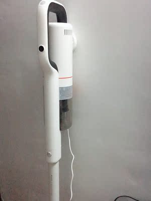 小狗吸尘器对比戴森V10有可比性吗，哪一款比较好用呢？