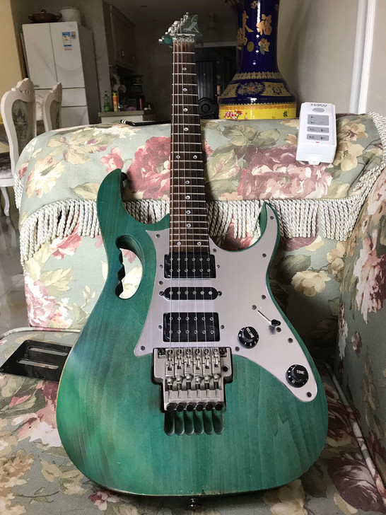 ibanezjem7d和jem7bsb，原装正品