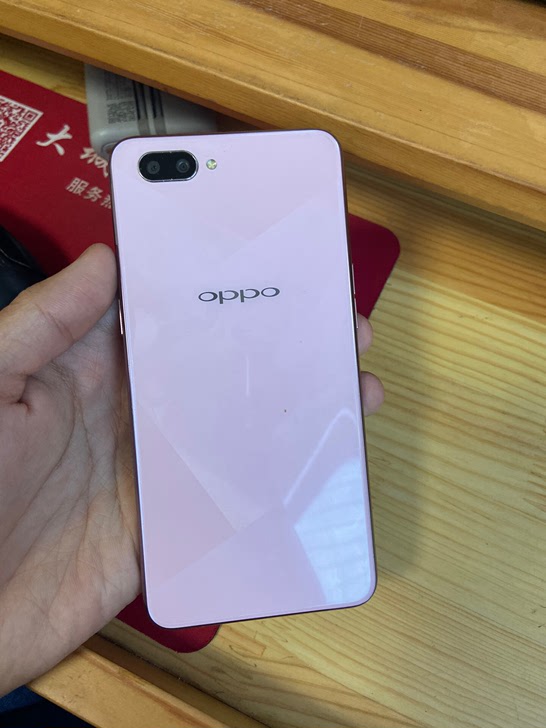 oppoa5自用机，用了1年左右