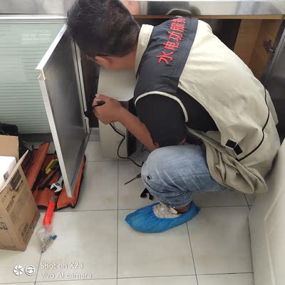 目前看来测评沁园净水器和海尔,美的净水器哪个会更好?家用选哪个?