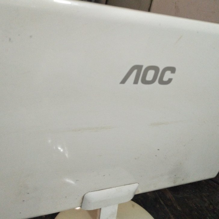 AOC显示器