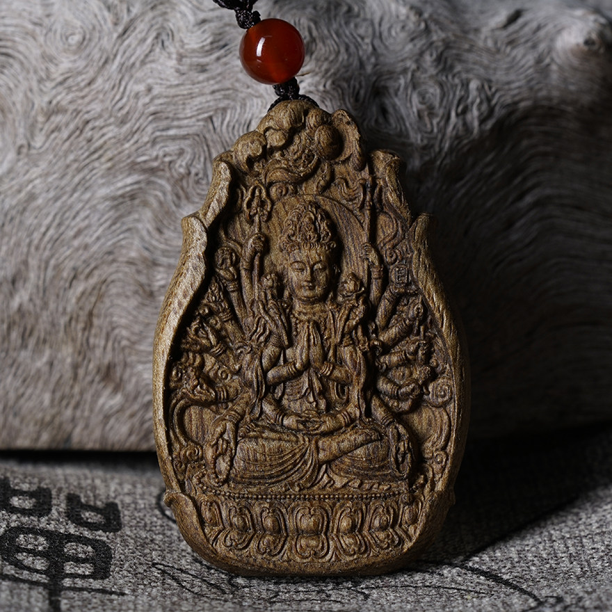 快拍一元起【加里曼丹千手观音挂坠】天然沉香 11.8克重