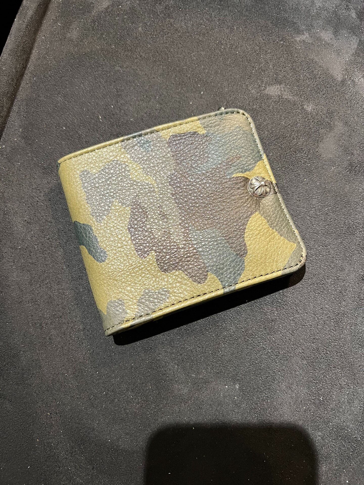 Short wallet!