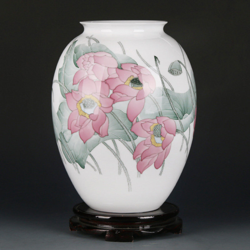 匠心之作 湖南省陶瓷工艺美术师李飞 力作 秋菊柔壳 花瓶