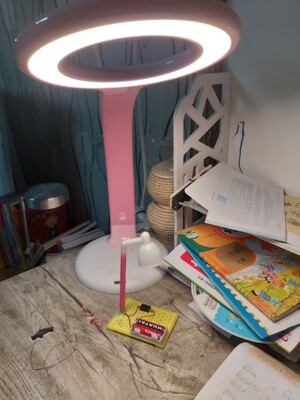 qqfamily护眼台灯怎样质量真的好到爆我后悔买晚了