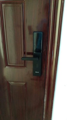 解说了解知道：凌仕指纹锁怎么样，好不好用呢？安全可靠吗？