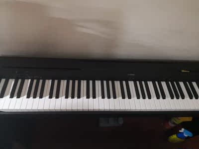 学钢琴十五载，我来说说海伦钢琴怎么样？是高档品牌吗？