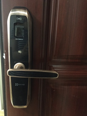 解说评测对比:德施曼小嘀智能指纹锁V5P怎么样,好不好用?