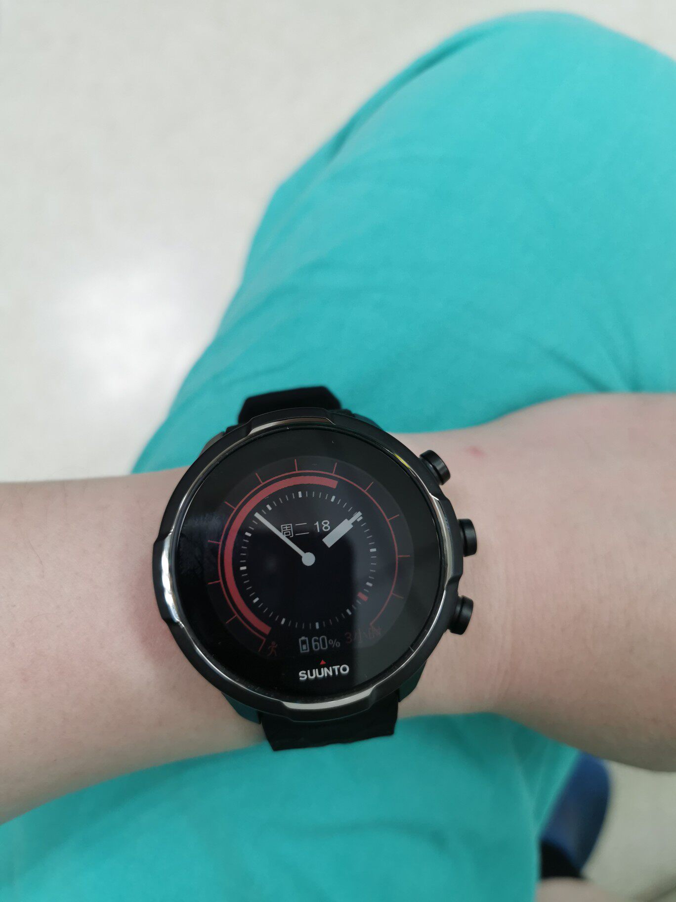 分析分析颂拓9手表怎么样感受价格贵吗