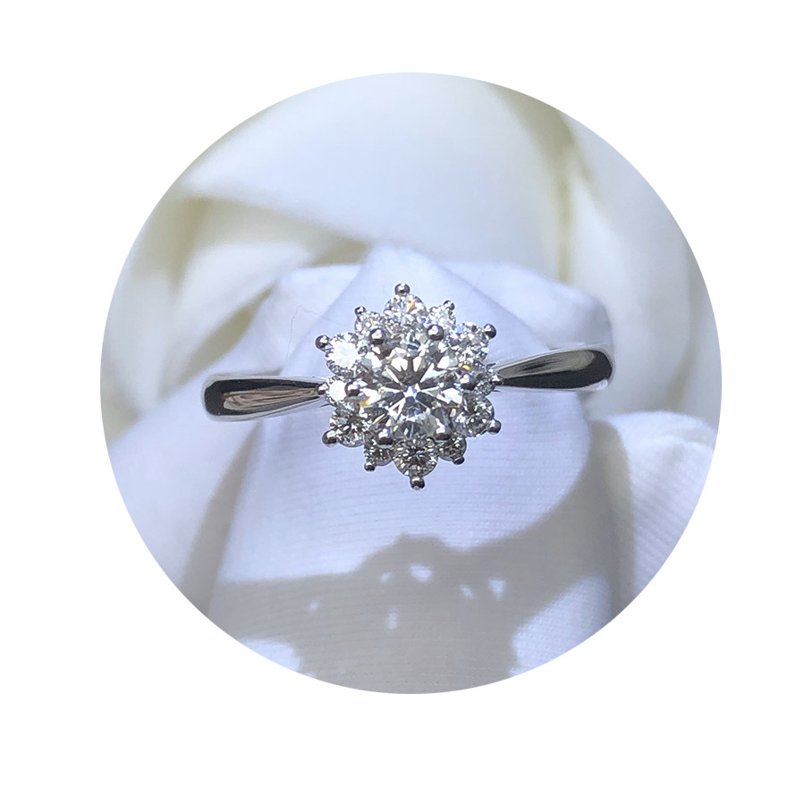 gic证书0.30克拉h色si天然钻石18k金钻戒 周德堂