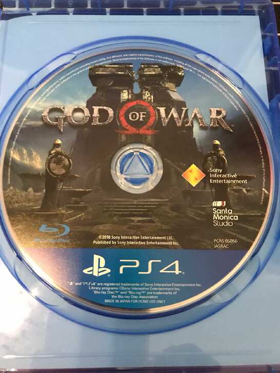战神4，中文版，PS4，盒子坏了，送怪物猎人世界铁盒装盘，便