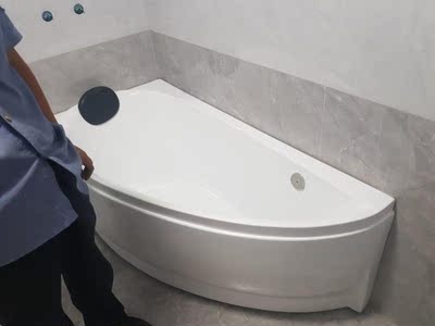 发个贴子，问下埃飞灵独立式亚克力浴缸质量怎么样?