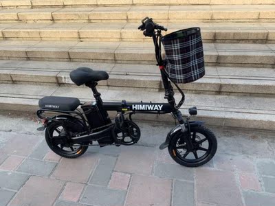 一位上班族点评比德文电动车怎么样??电池可以用多久？