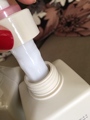 阿道夫洗发水成分安全吗？范特西和阿道夫洗发水哪个好