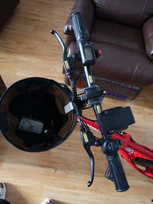 一位上班族点评比德文电动车怎么样??电池可以用多久？