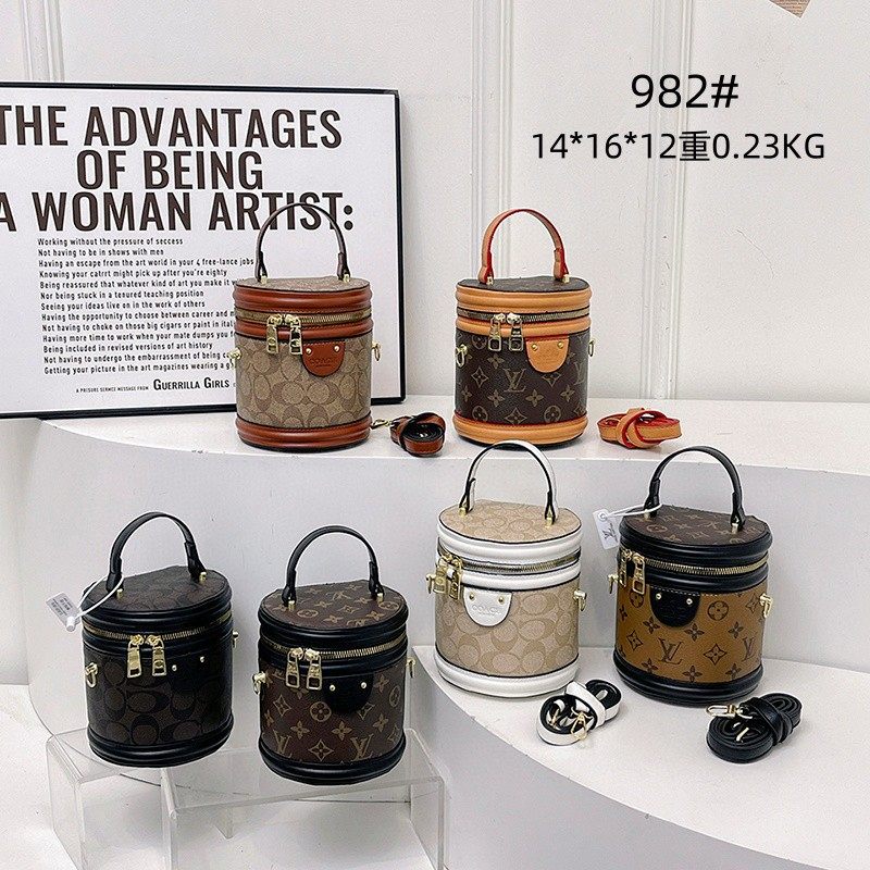 水桶包 66包邮 高版本女包 档口全新48小时发货