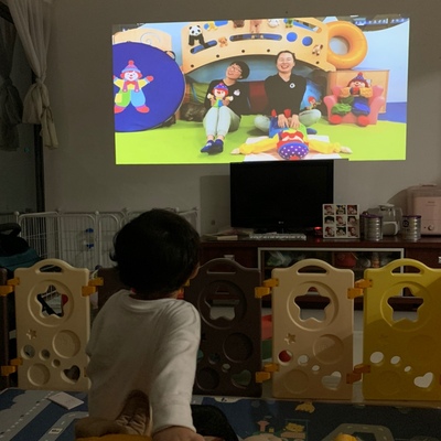 品牌评测：坚果J9投影仪怎么样？评价好不好？