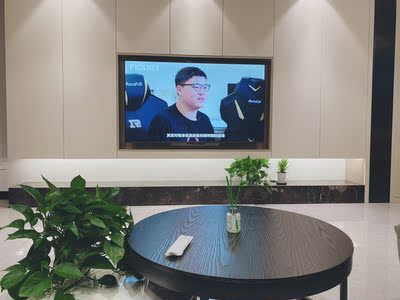 索尼电视机55英寸哪个好，大家推荐一款吧！客厅要用的！